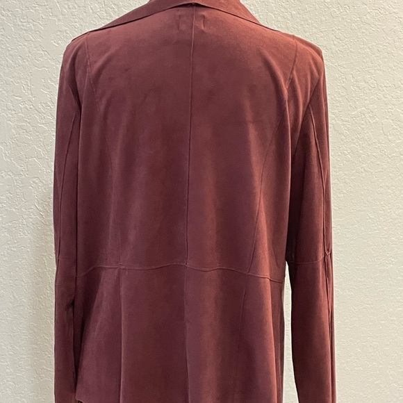 Women's Burgundy Drape Front Faux Suede Jacket-S - Picture 4 of 9